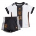 Billige Tyskland Jamal Musiala #14 Børnetøj Hjemmebanetrøje til baby VM 2022 Kortærmet (+ korte bukser)
